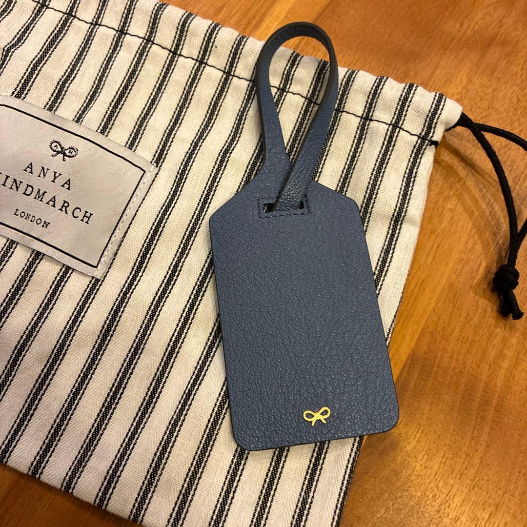 アニヤハインドマーチ　アイズ　チャーム　レザー　タグ