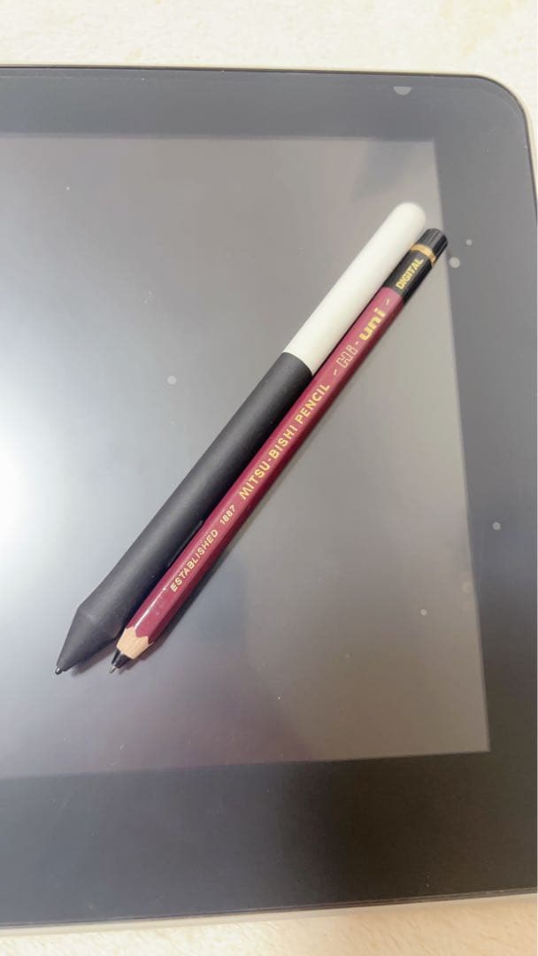 あ*お様 Wacom(ワコム) 13.3インチ 液タブOne ペン付き