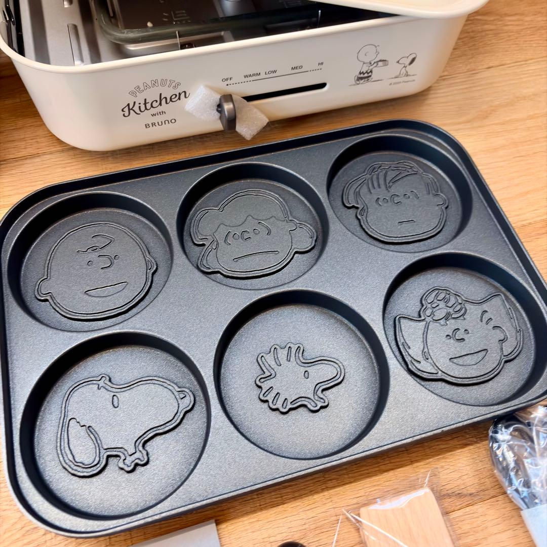 【新品】BRUNO コンパクトホットプレート スヌーピー コラボ BOE070