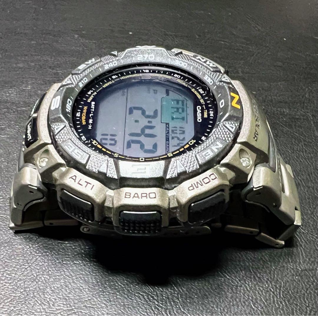 カシオ　プロトレック