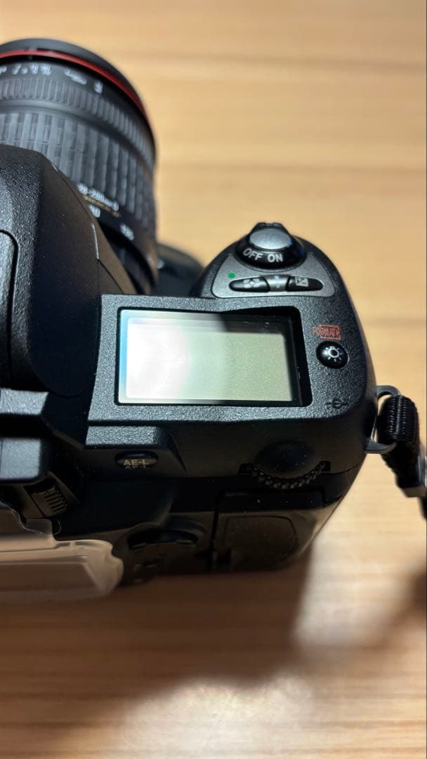 【早い者勝ち】Nikon D70デジタル一眼レフカメラ