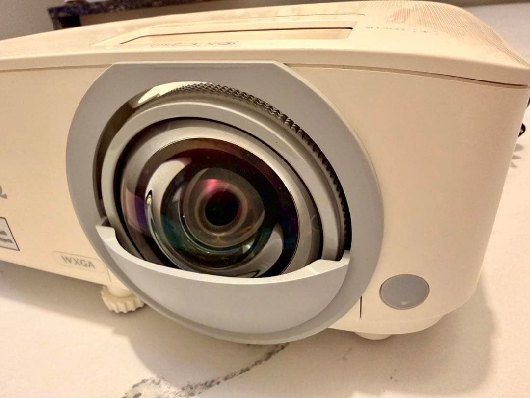 BenQ MW826ST プロジェクター 本体