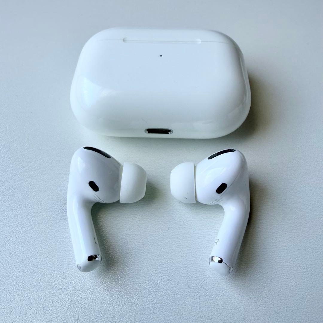 Apple AirPods Pro 第1世代 【付属品完備】