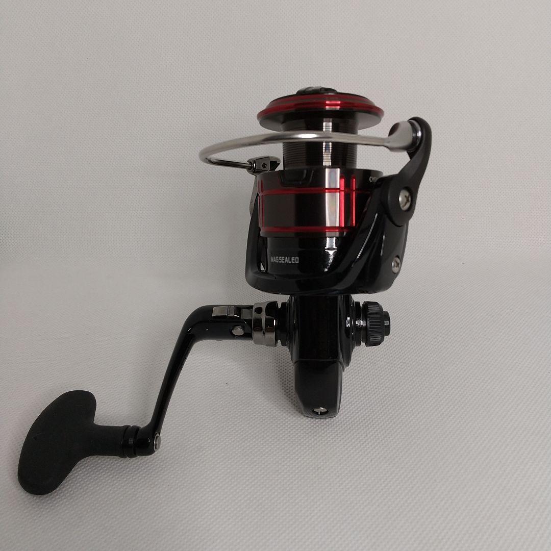 ★新品　ダイワ シグナス3000LBD レバーブレーキスピニングと替えスプール