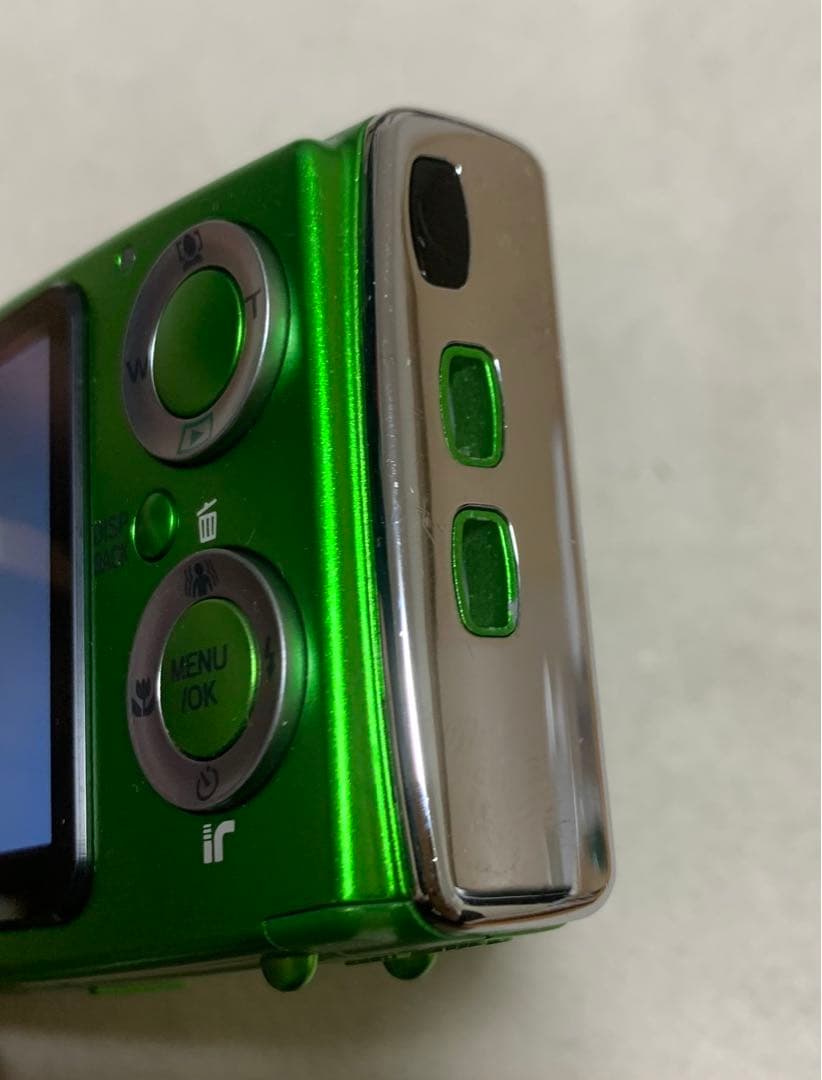 FUJIFILM FinePix Z10fd 本体のみ (写真通り)の出品です.