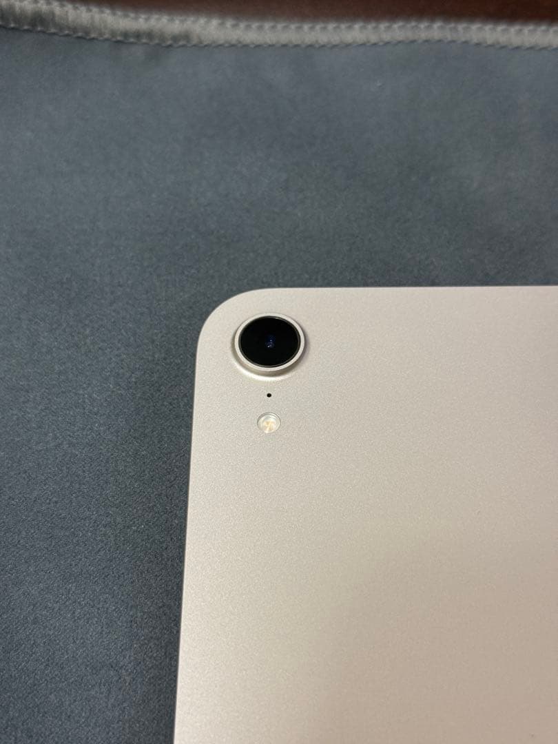 iPad mini 第7世代 256GB スターライト WiFiモデル