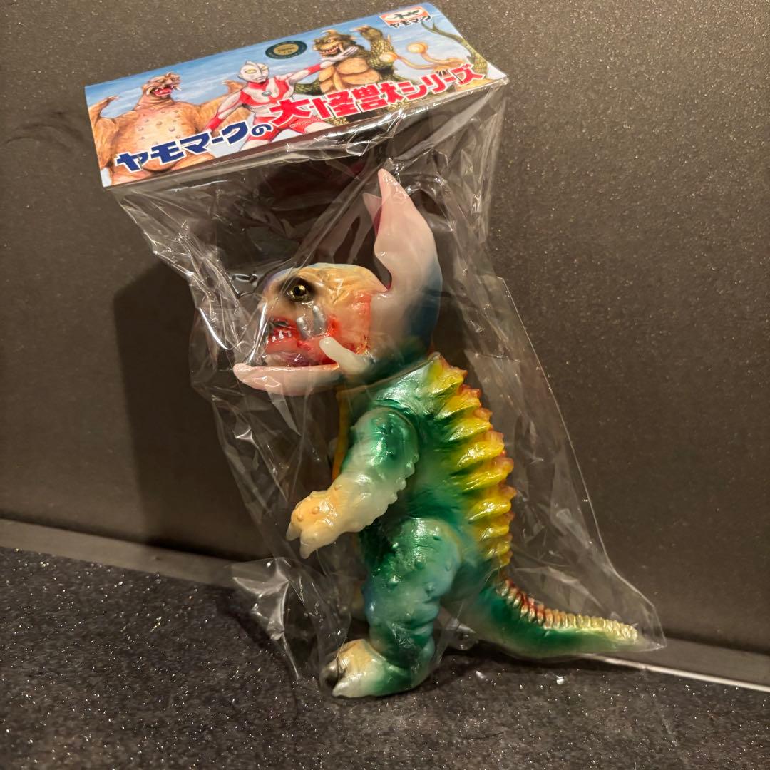 ヤモマーク ガボラ ソフビ フィギュア ウルトラマン