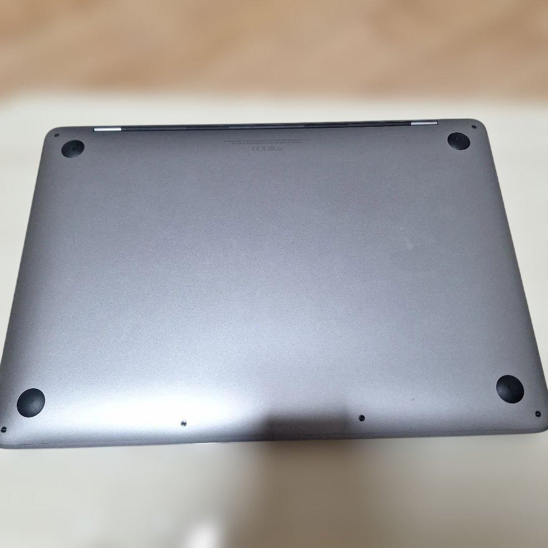 MacBook Pro 13インチ 2020 8GB SSD 256GB