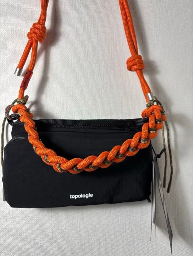 【新品】トポロジーボトルサコッシュストラップ2本付き