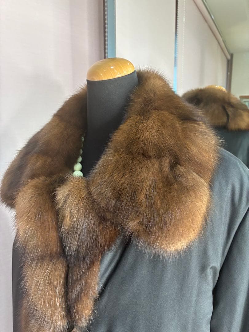 新春　プライス❣️ ロシアンセーブルリバーシブルコート