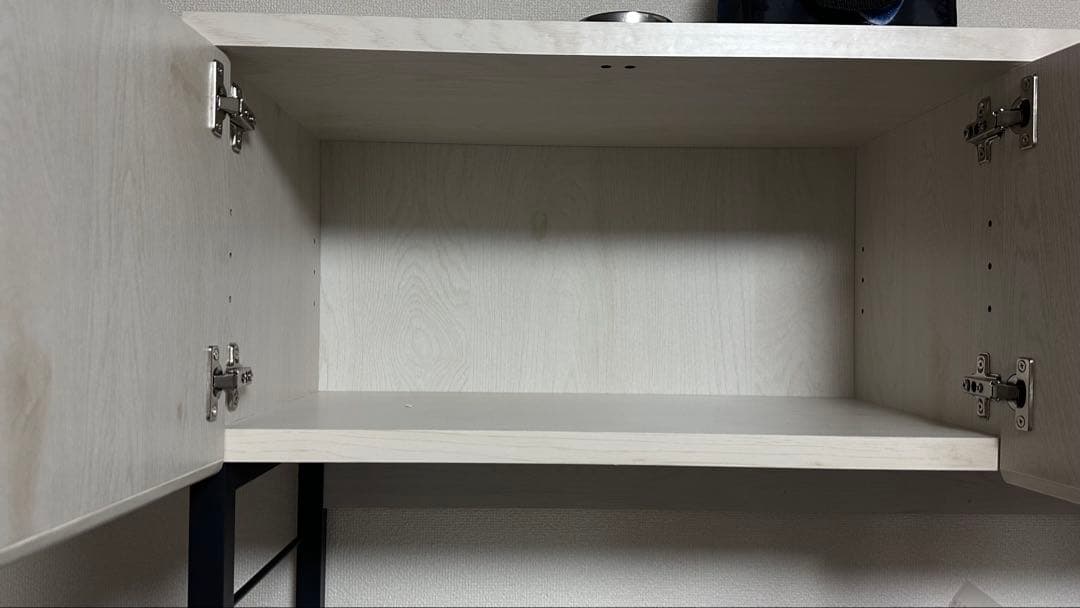 ホワイト木製キッチンカウンター