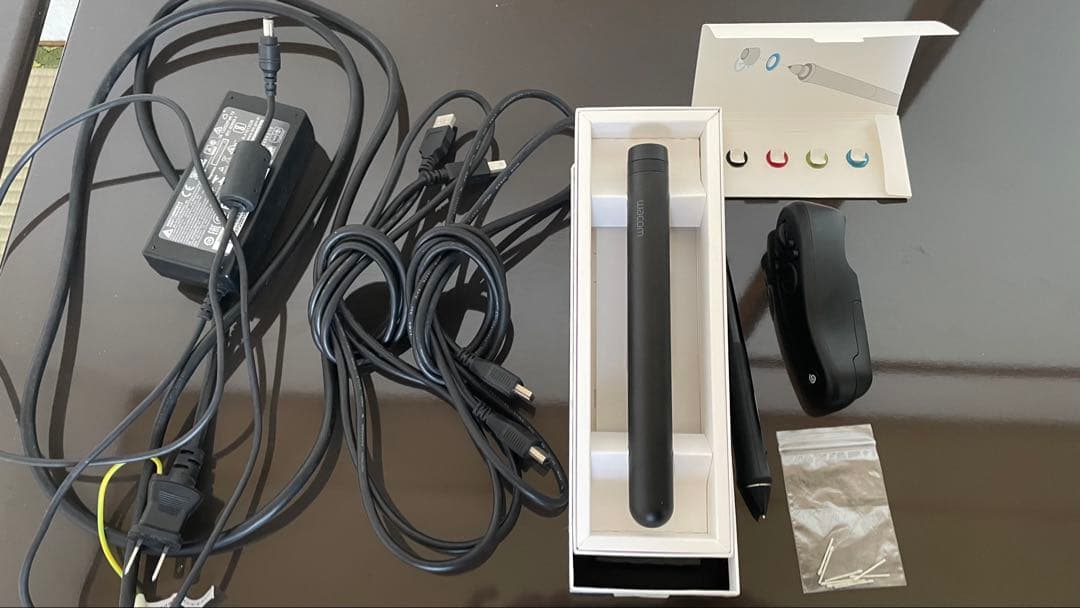 Wacom Cintiq 22 DTK2260 フルセット