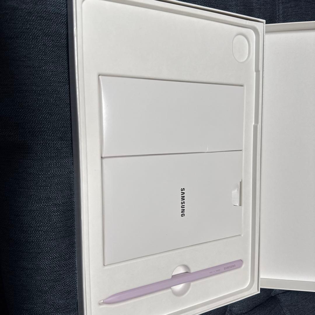 Samsung Galaxy Tab S9 FE 本体 パープル　ケース付き