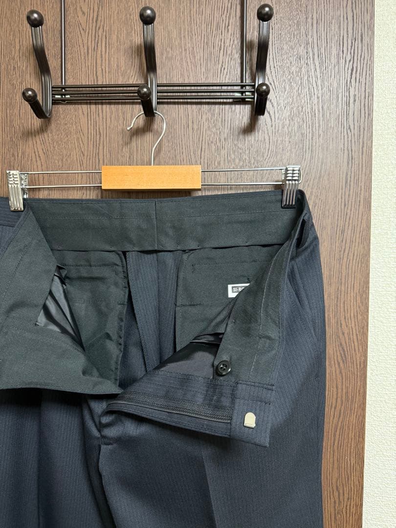 BB4新品未使用！超お買得品！秋冬ウォッシャブル2パンツスーツ！極小訳のみ