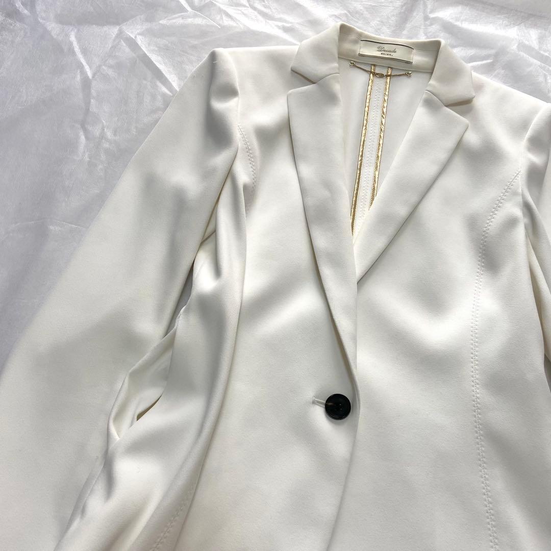 完売品 美品 ベイジ 2023年 LUIZA ルイーザ テーラードジャケット 白