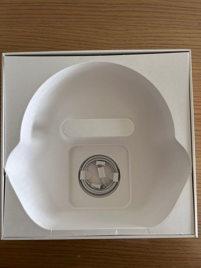 Apple AirPods Max ワイヤレスヘッドホン シルバー