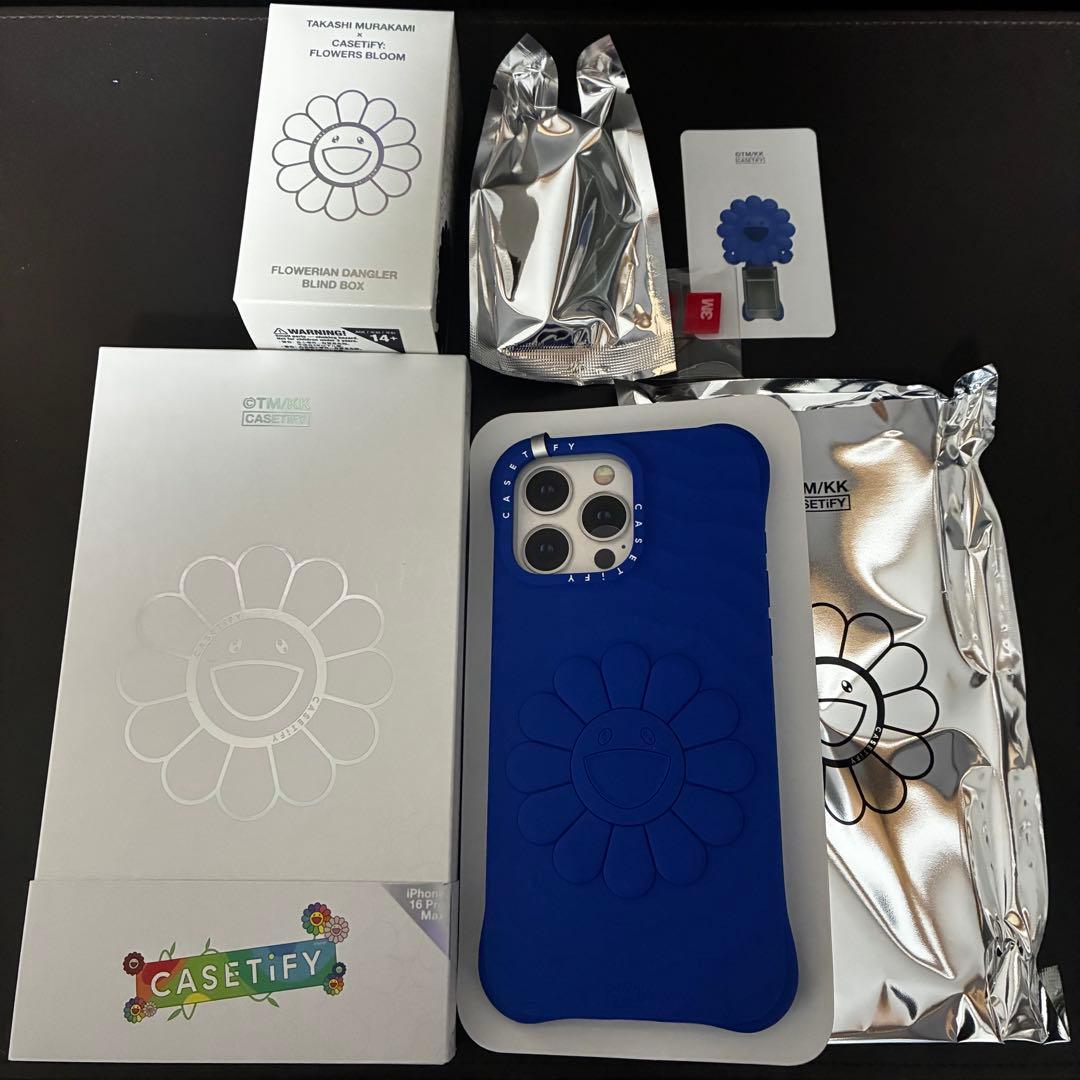 【村上隆 x CASETiFY】FLOWERS BLOOM フィギア BLUE