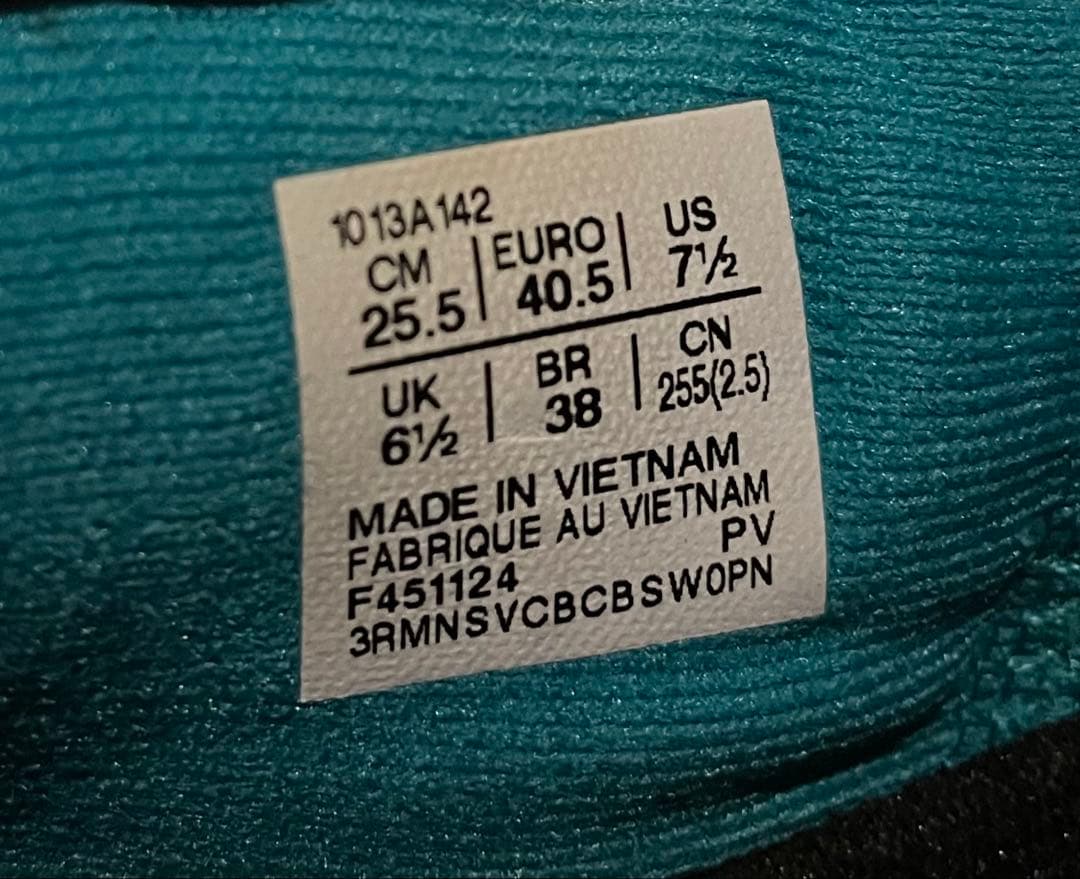 アシックス スーパーブラスト2 25.5