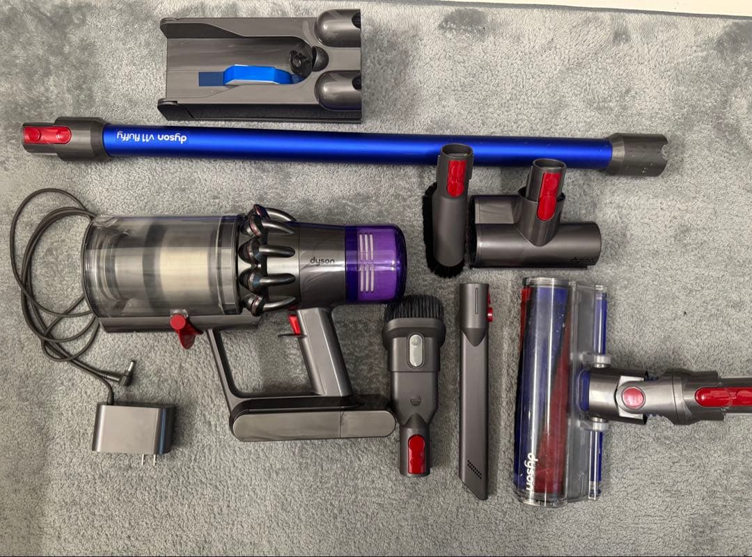 Dyson ダイソン コードレスクリーナー V11 SV14