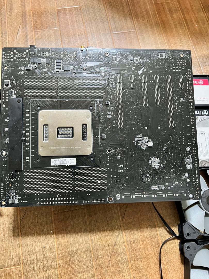 ASUS X79-DELUXE マザーボード + Intel i7-4930K