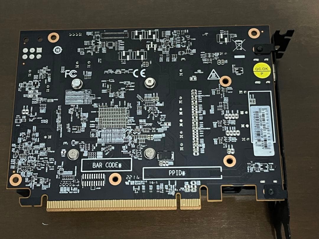 グラフィックボード・グラボ・ビデオカード PowerColor AMD Radeon RX 6400 ITX 4G