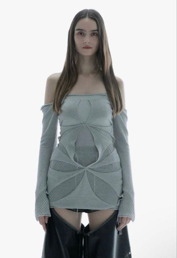 トップス theredthread S cut out tops petal