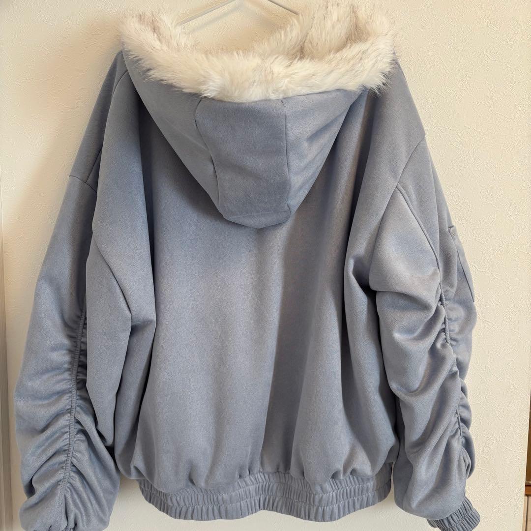 【完売サイズ】Ria（リア） リバーシブル ファー ブルーアウター Lサイズ