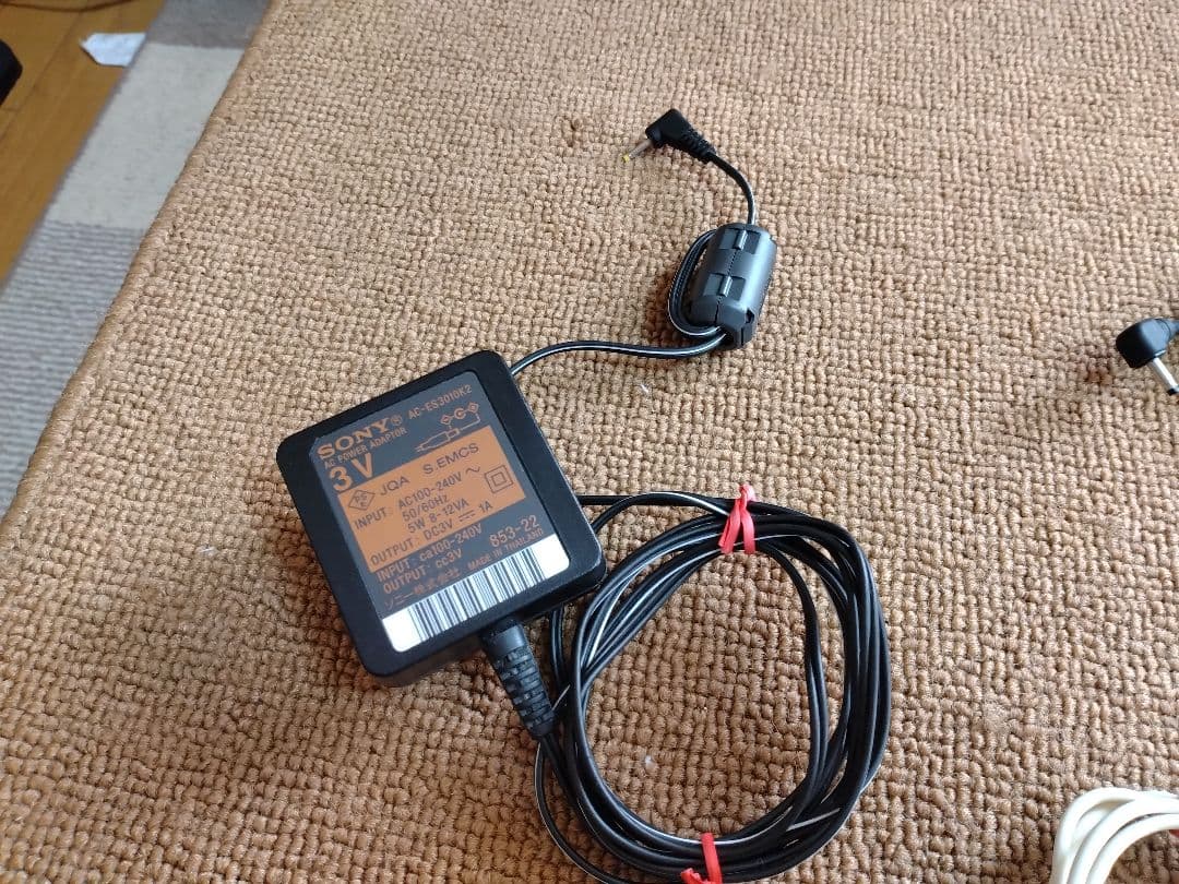 美品！SONY ソニー CDウォークマン D-NE730 MP3 ATRAC対応