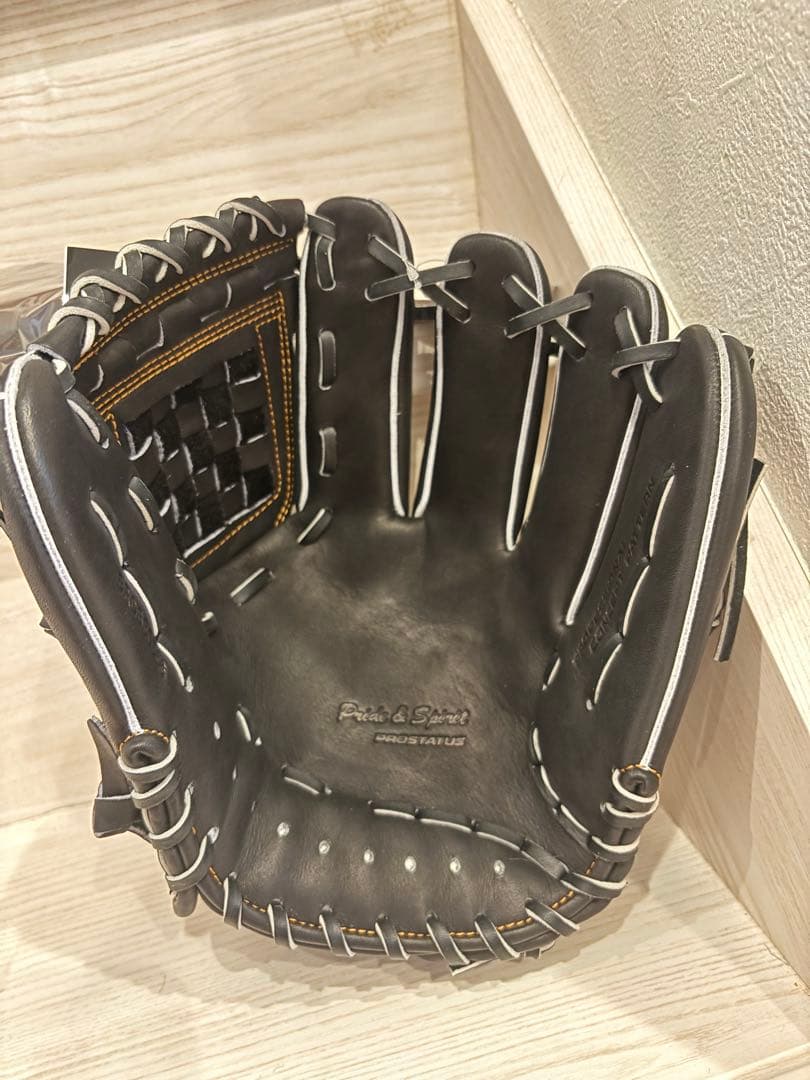 ZETT　プロステイタス　軟式　セカンド•ショート用　源田モデル　ブラック系