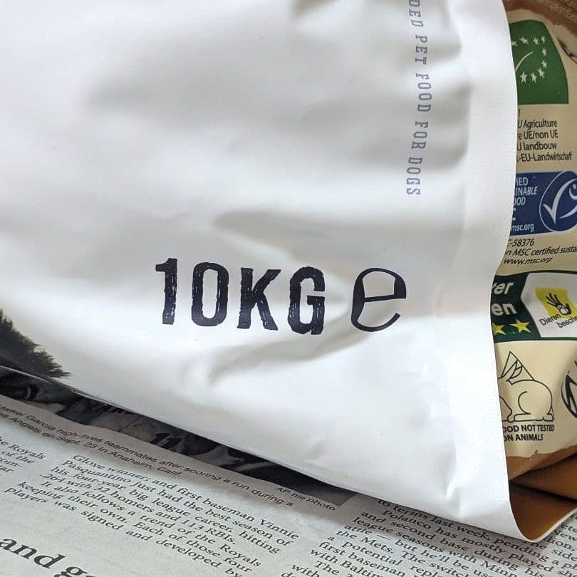 YARRAH ヤラー オーガニックドッグフード チキン 大型犬 成犬 10kg