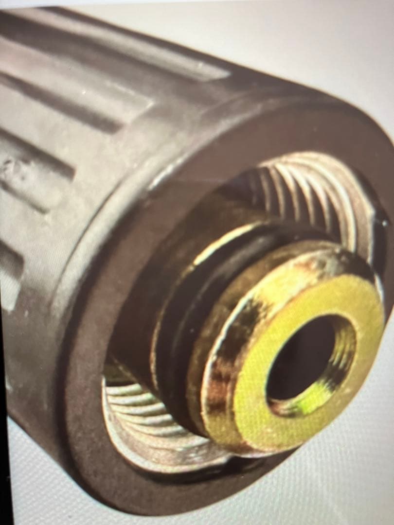 アイリスオーヤマ　タンク式高圧洗浄機最大圧力7.0MpaSBT-412N