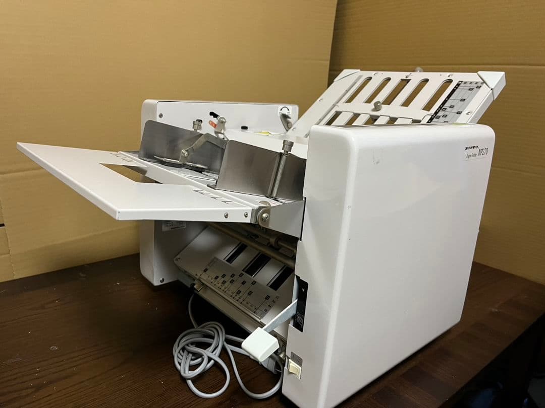 NIPPO NP270 自動紙折り機