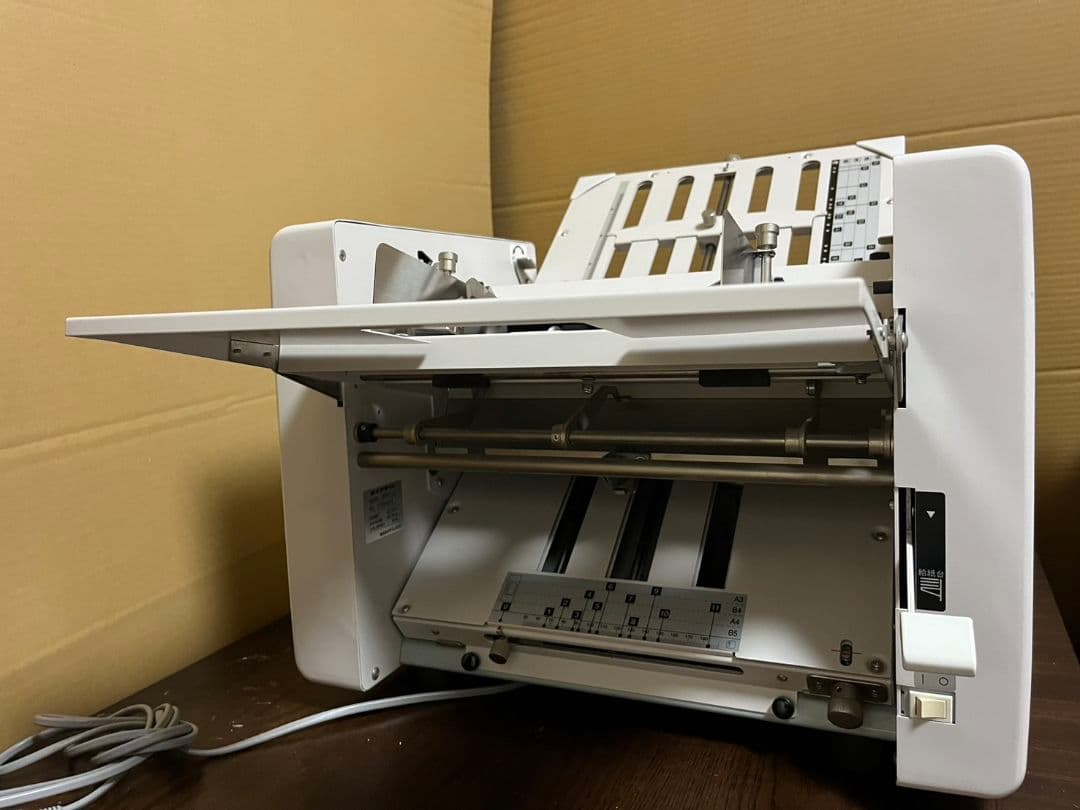 NIPPO NP270 自動紙折り機