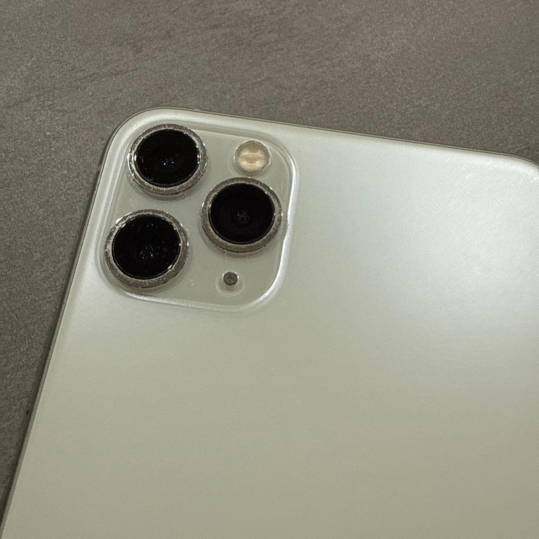 Apple iPhone 11 Pro Max シルバー 本体 SIMフリー