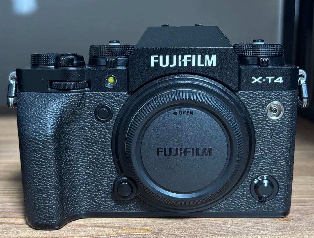 m*1様 【最終価格】Fujifilm XT4 富士フイルム　タムロン18-30