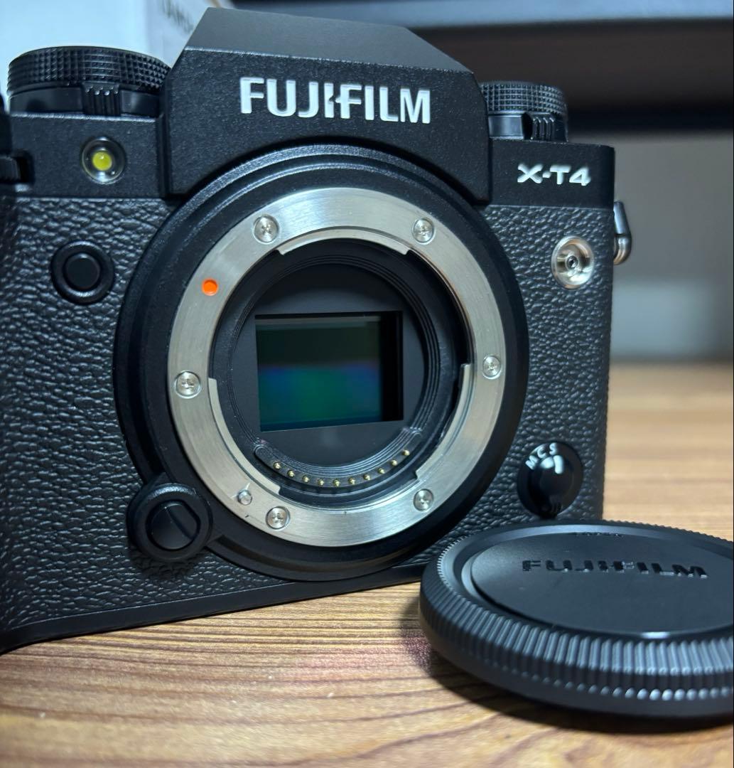m*1様 【最終価格】Fujifilm XT4 富士フイルム　タムロン18-30