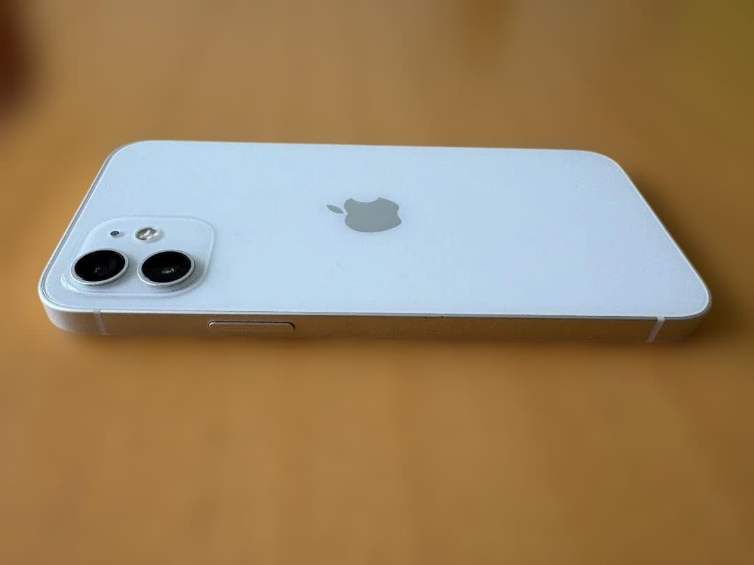 iPhone12 128GB SIMフリー　ホワイト