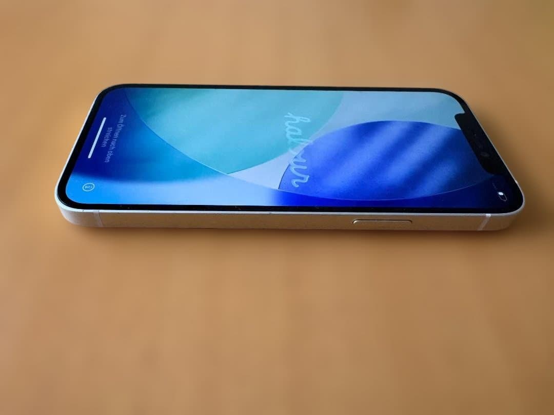 iPhone12 128GB SIMフリー　ホワイト