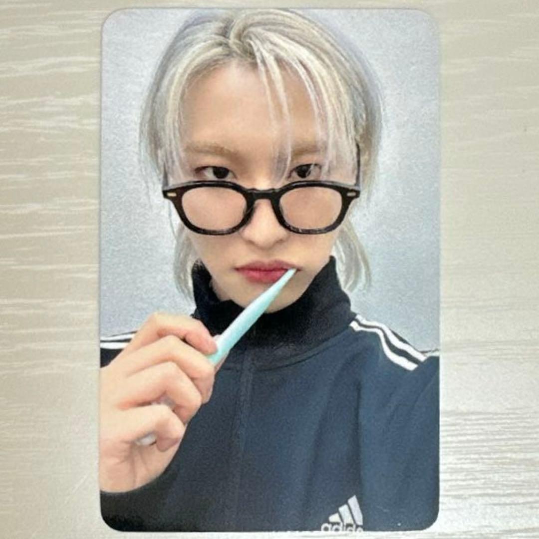 ateez hellolive ラキドロ 歯磨き ジャージ トレカ ソンファ