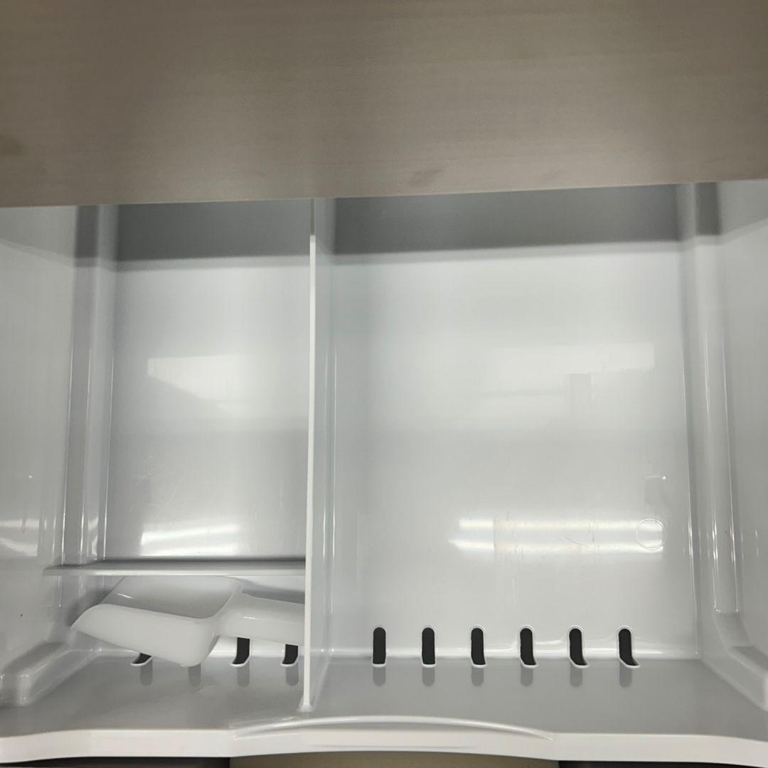 734 冷蔵庫　大型　300L強　左開き　自動製氷機付き　極美品　保証込　家庭用