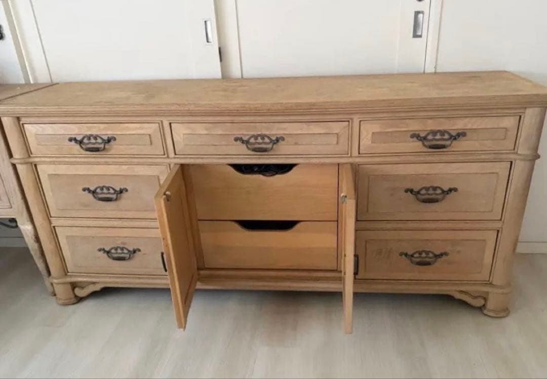 Thomasville 木製チェスト 引き出し9個