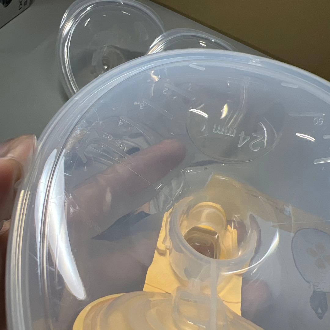 G706 メデラ 電動さく乳器 スイング・マキシハンズフリーダブルポンプ