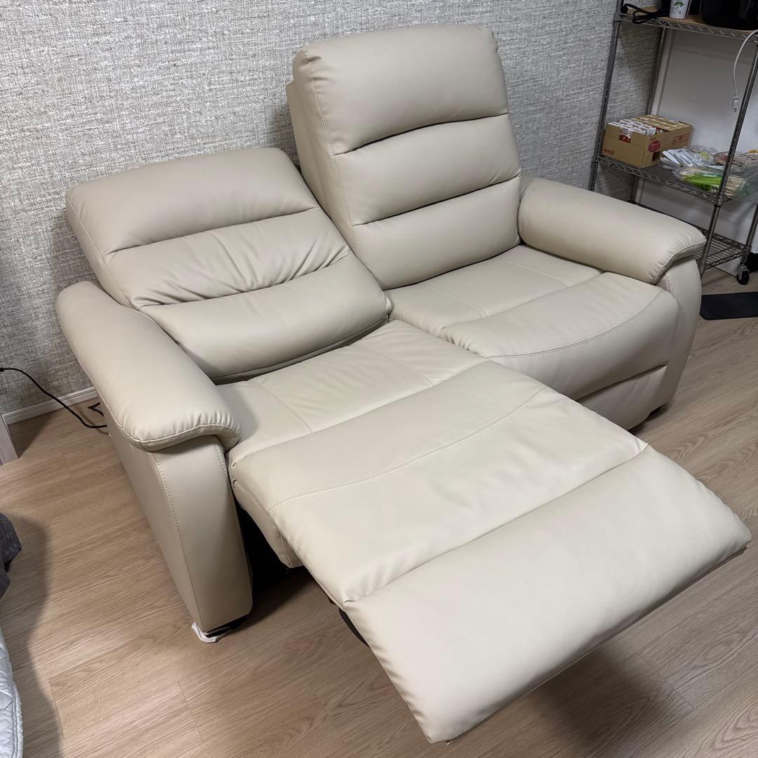 【送料込み】ニトリ　電動リクライニングソファ 2人掛け　Nビリーバ　合成皮革