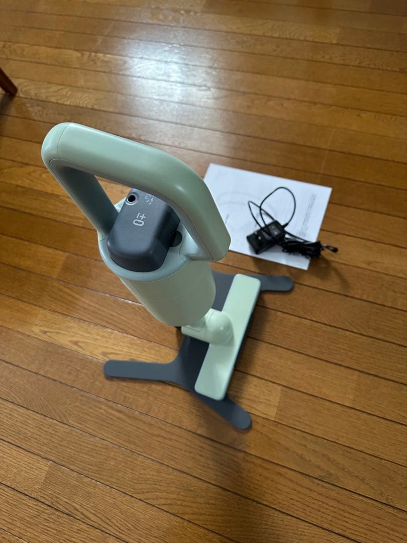 ち*よ様 バッテリー2個 ±0 コードレスクリーナー XJC-G040 掃除機新