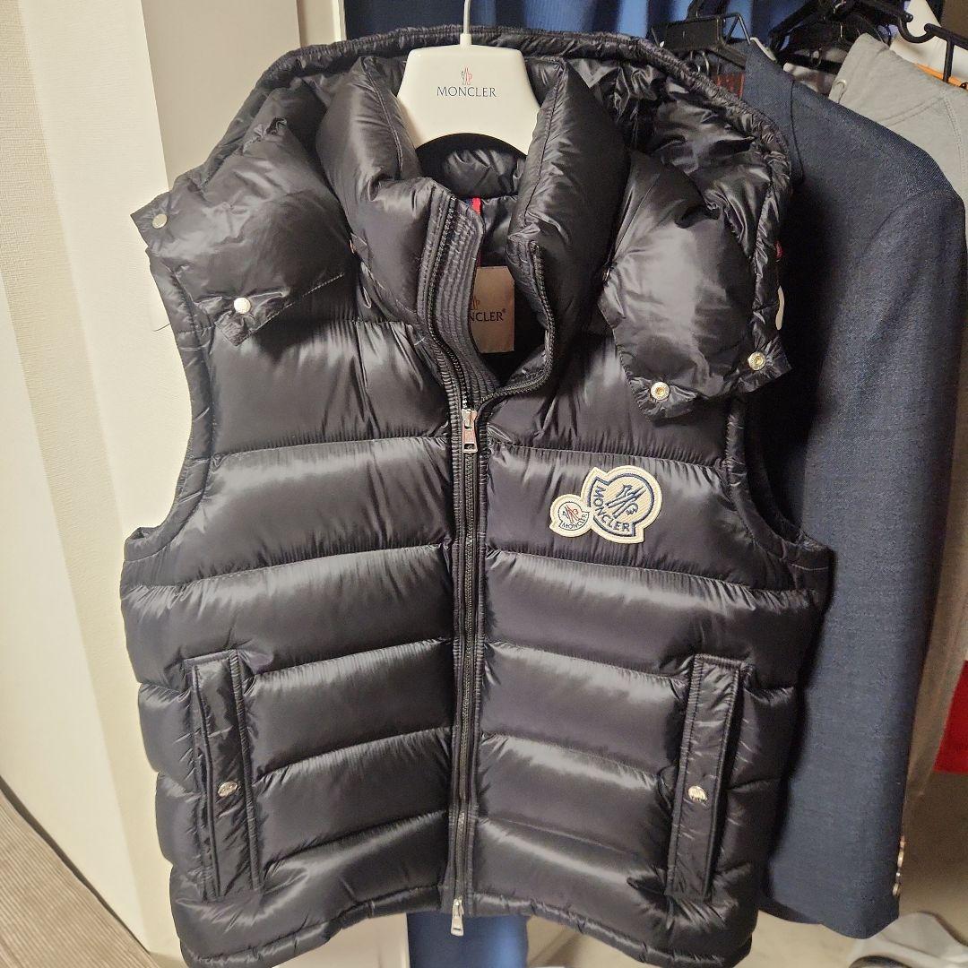 【美品】MONCLER GERS ダブルワッペン　ダウンベスト