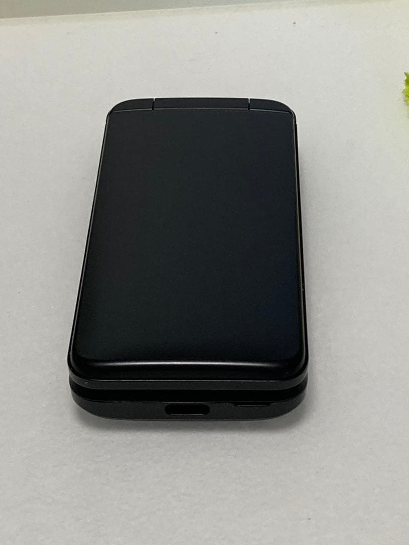 京セラ 902KC DIGNO ケータイ3 ブラック SIMフリー⭐️