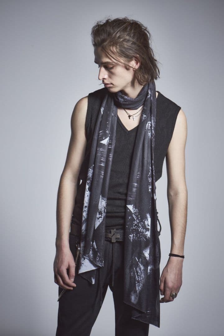 Kiryuyrik ストール完売品　YOSHIKIさんCM着用同モデル　新品