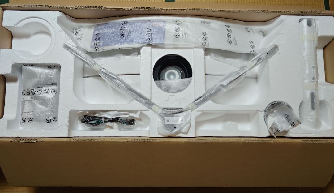 Samsung 49 インチ Odyssey G9 ゲーミング モニター