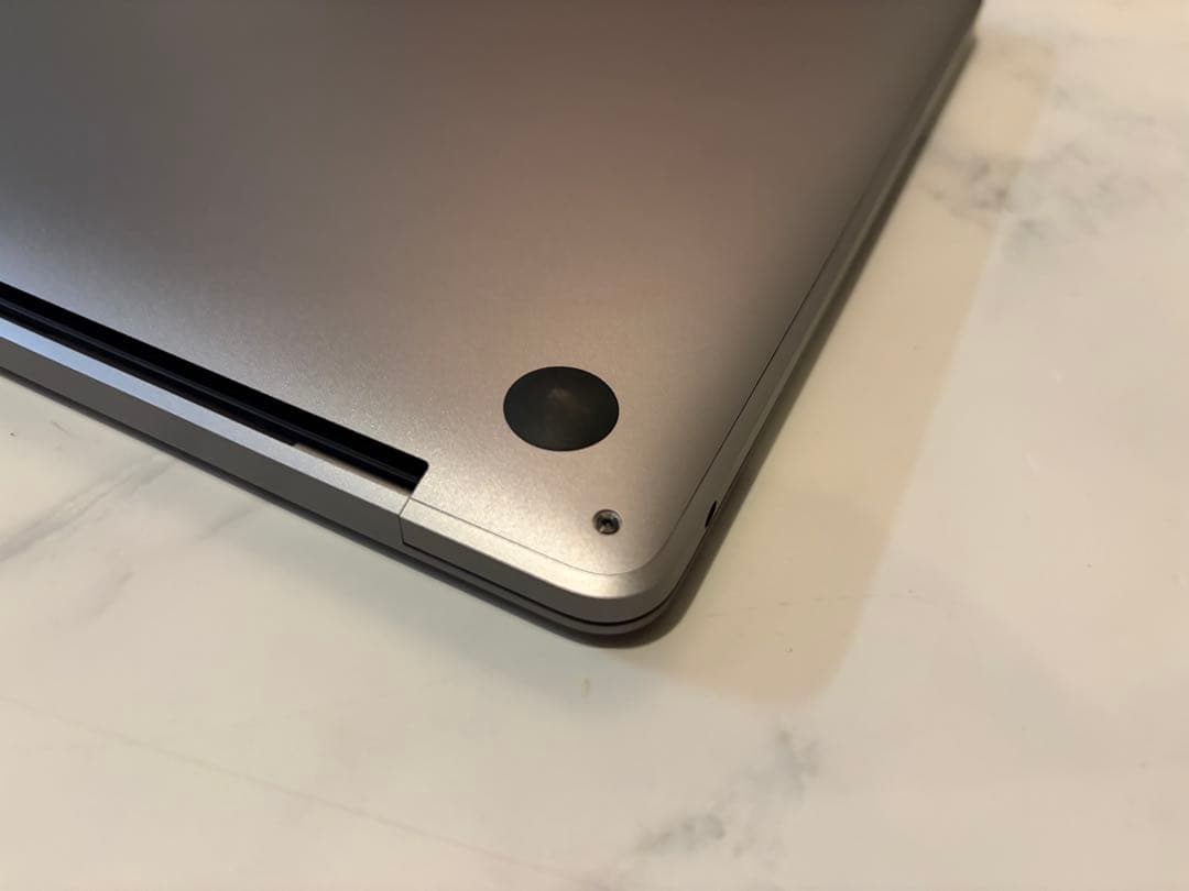 【美品】MacBook Pro 13インチ 2019スペースグレイ A2159