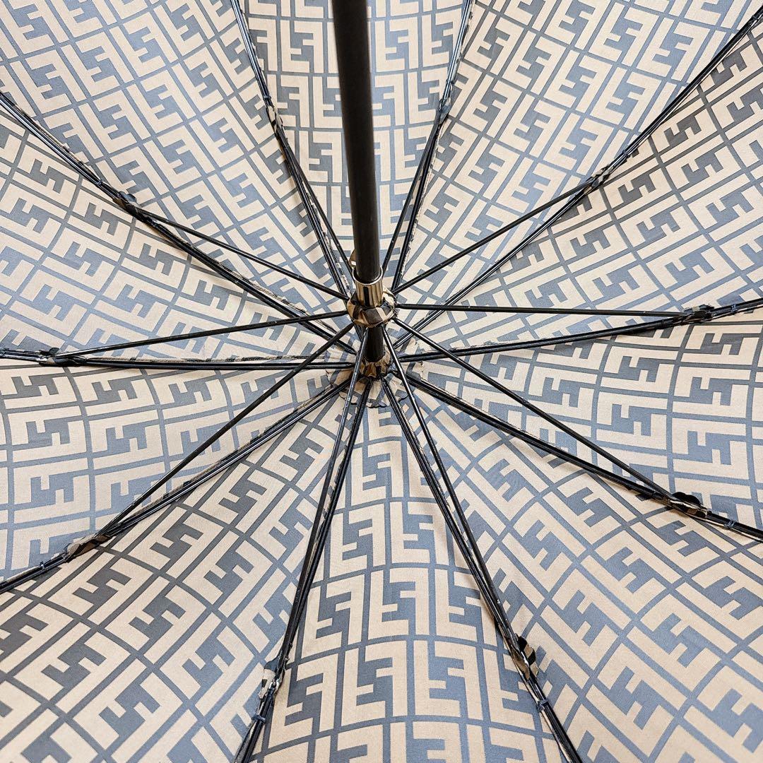 FENDI フェンディ ズッカ 傘　レア 総柄 ロゴ モノグラム 茶 ベージュ